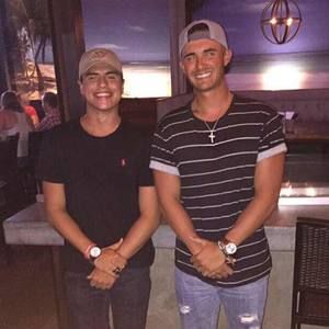 Meet your Posher, Aaron